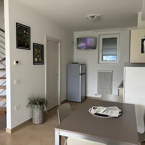  Apartment Un Balcone Sul Garda